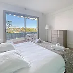 La Pinede Equiped With Air Conditioning And A Pool! Antibes