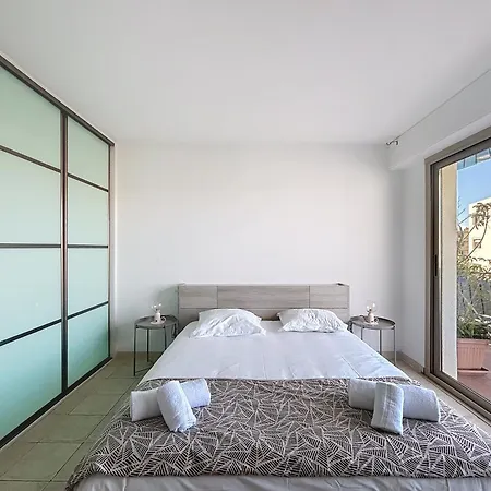 La Pinede Equiped With Air Conditioning And A Pool! Apartament *